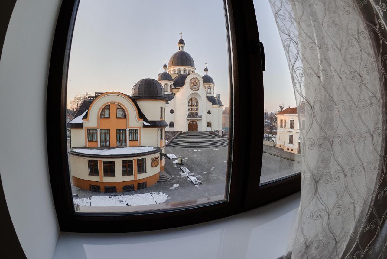 City Centre Apartment Kolomija Eksteriør bilde